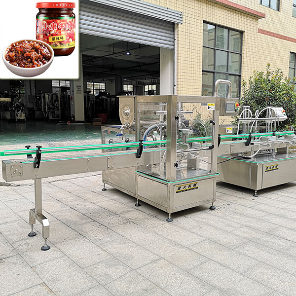 大顆粒調(diào)味醬灌裝加油機(jī)設(shè)備實拍